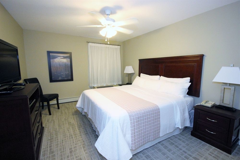 Canterra Suites Hotel Edmonton Luaran gambar
